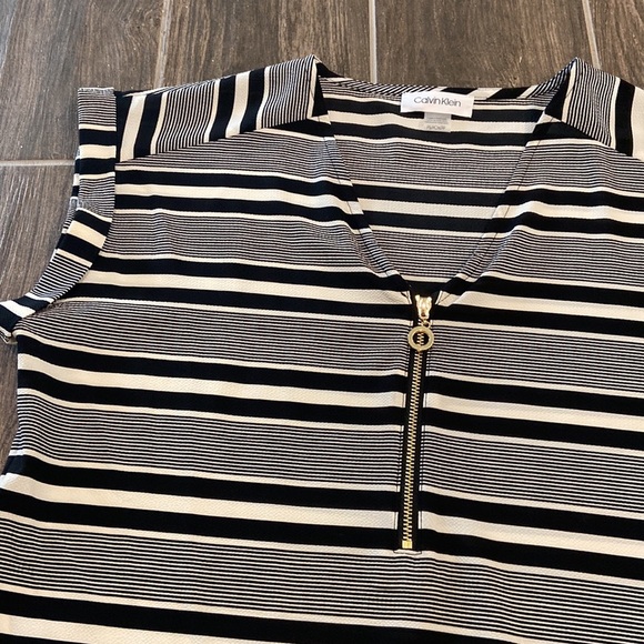 Calvin Klein Striped V neck Blouse - Picture 2 of 7
